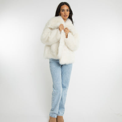Lyxig fuskpälsjacka