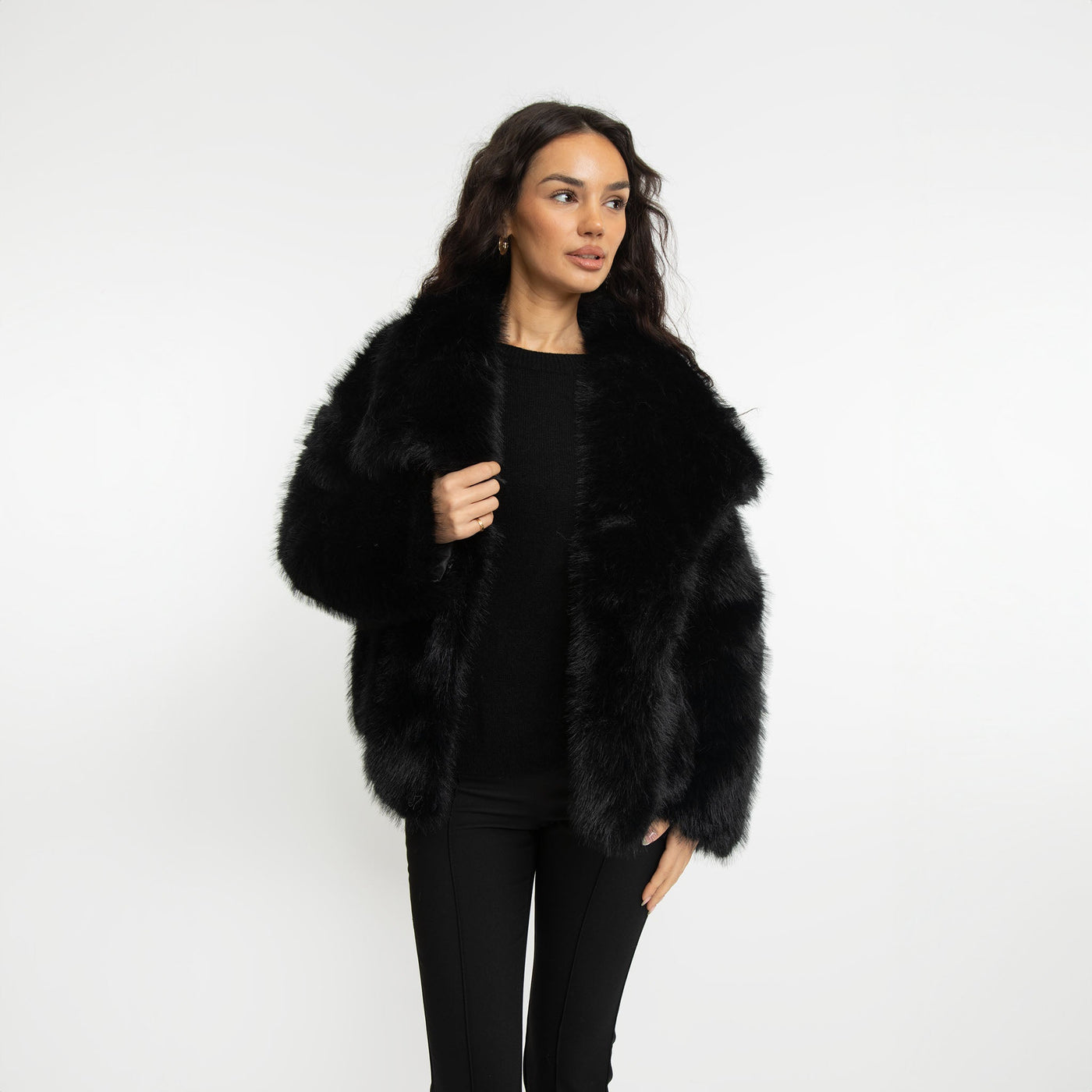 Lyxig fuskpälsjacka