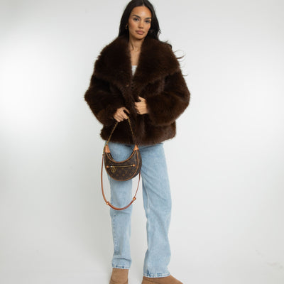 Lyxig fuskpälsjacka