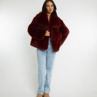 Lyxig fuskpälsjacka
