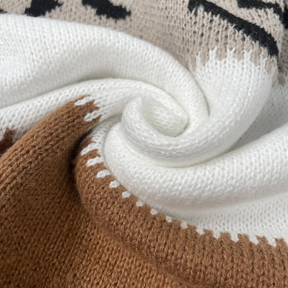 Susanne™ | Stickad tröja med leopardmönster