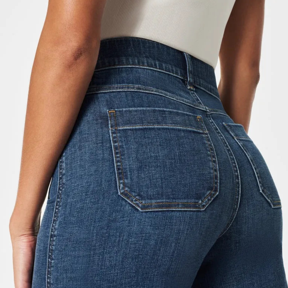 Stina™ | Högmidjade utsvängda jeans