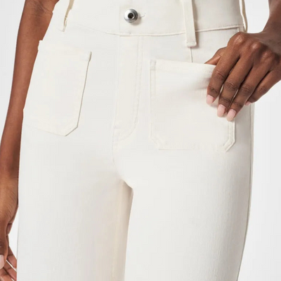 Stina™ | Högmidjade utsvängda jeans