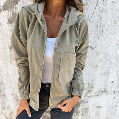 Linda™ | Avslappnad huvajacka med dragkedja