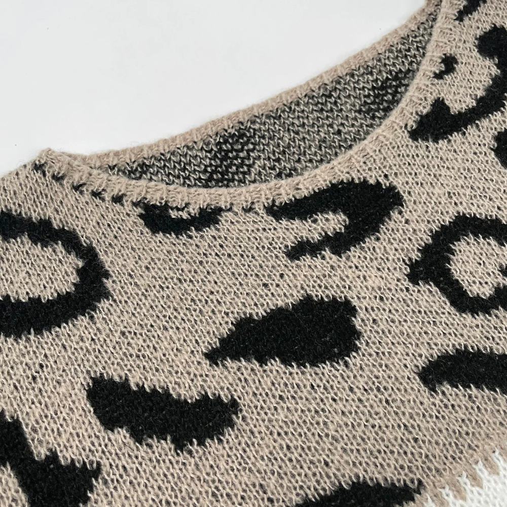 Susanne™ | Stickad tröja med leopardmönster