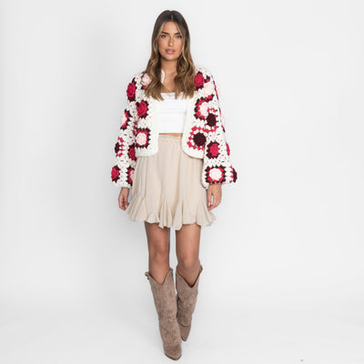 Handgjord kofta med blommönster